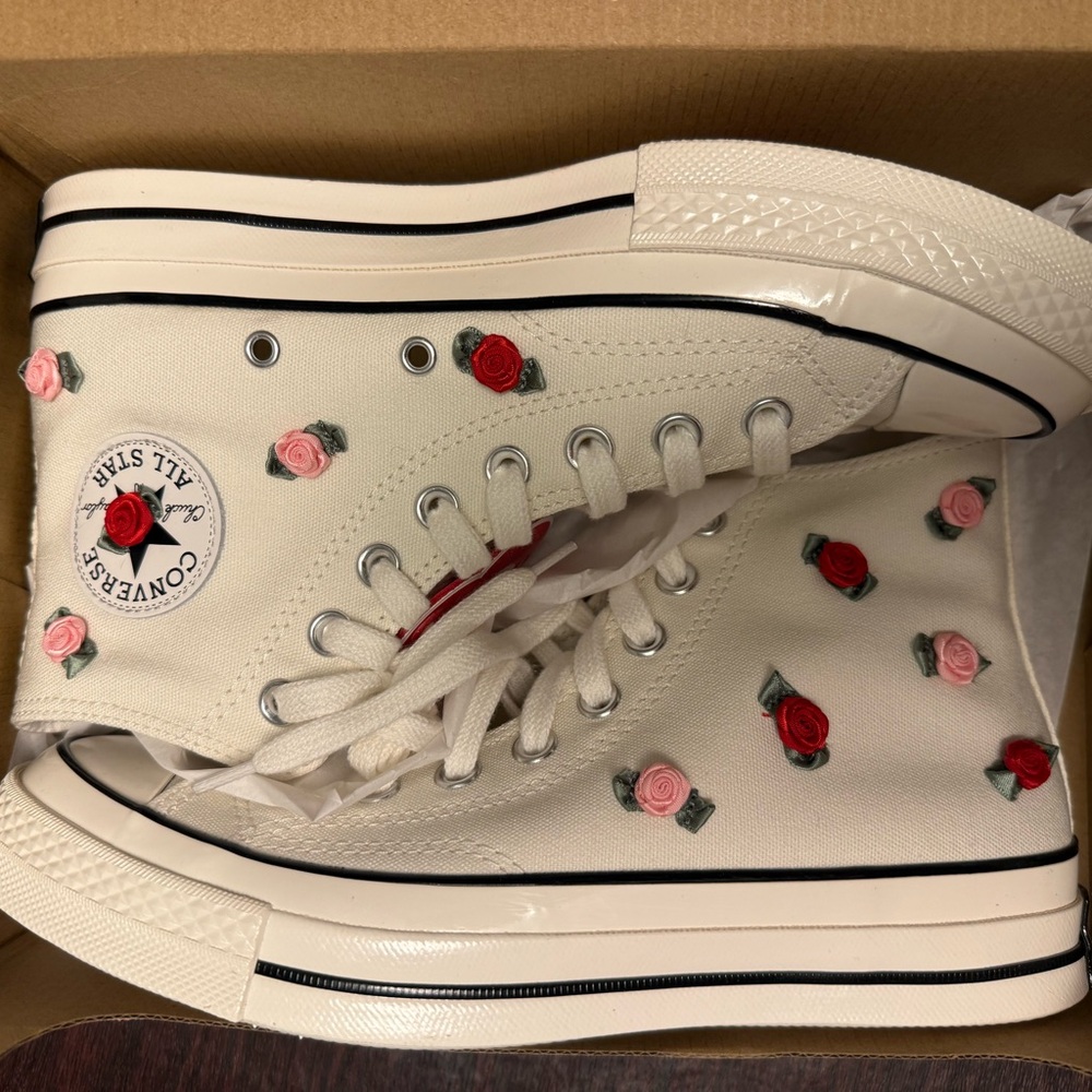 Converse Women's Cream Floral High-Top Sneakers